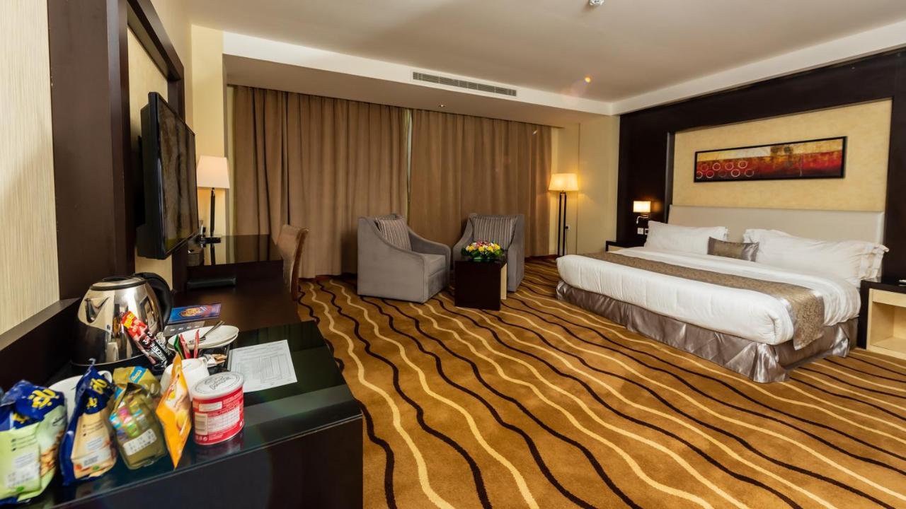 National Park Hotel Baljurashi Ngoại thất bức ảnh